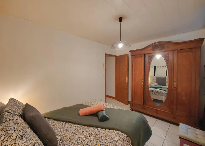 La Fontaine- Douceur, Centre Historique Et Charme Apartmán